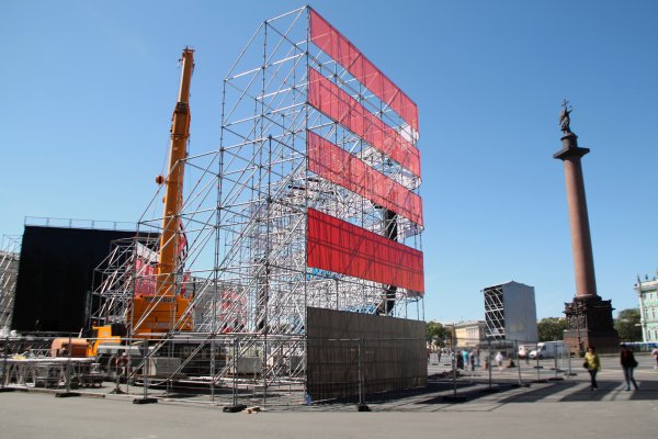 Cargo handling 4